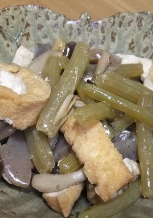 好きな物入れちゃえ！！フキの煮物-レシピのメイン写真