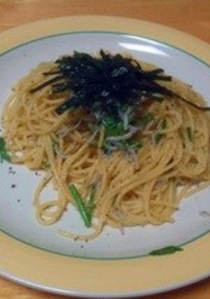簡単！芹とシラスの和風ペペロンチーノ-レシピのメイン写真