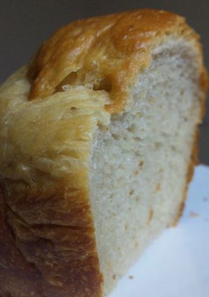 苺ジャムのふわふわ食パン-レシピのメイン写真
