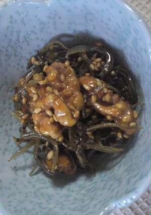 胡桃小女子の胡麻絡め-レシピのメイン写真