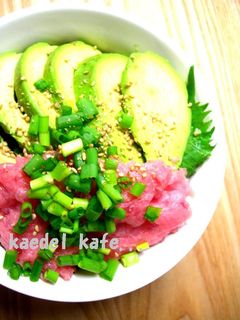 +アボカド and ネギトロ丼+-レシピのメイン写真