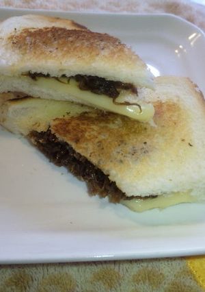 くぎ煮のホットサンド？！-レシピのメイン写真
