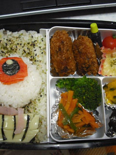 目玉のおやじい (◎)ノ (キャラ弁)-レシピのメイン写真