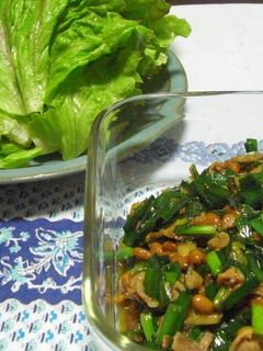 豚ニラ納豆のレタス包み-レシピのメイン写真