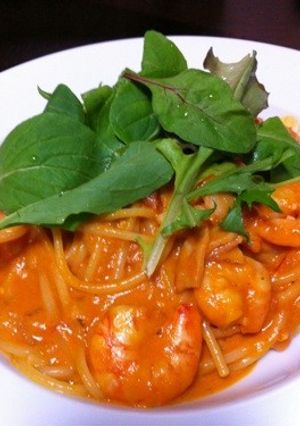市販ソースアレンジ!トマトクリームパスタ-レシピのメイン写真