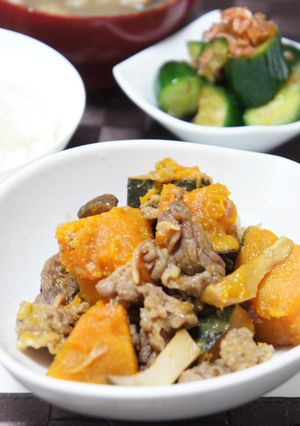 かぼちゃと牛肉の胡麻風味煮-レシピのメイン写真