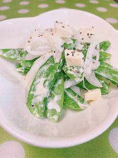 *絹さやと新玉ねぎのマヨチーズサラダ*-レシピのメイン写真
