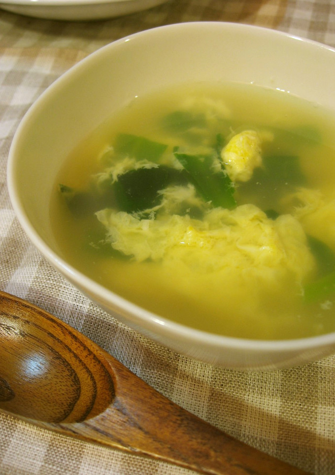 行者にんにくとふわふわ卵の中華スープ-レシピのメイン写真