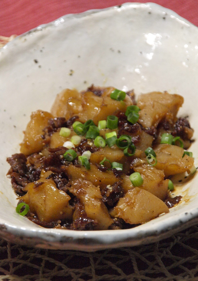 ちぎり蒟蒻と残り牛肉の甘辛炒め-レシピのメイン写真