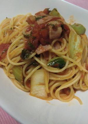 ベ－コンとチンゲン菜のトマトパスタ★-レシピのメイン写真
