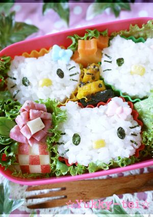 お手軽簡単キャラ弁☆カップでキティ-レシピのメイン写真