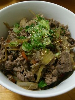 簡単っす!きんぴらアレンジ!肉ごぼう丼!-レシピのメイン写真