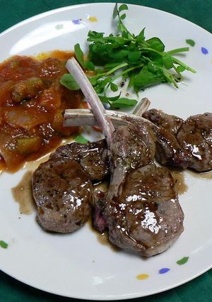骨付きラム肉のステーキ、バルサミコ酢風味-レシピのメイン写真