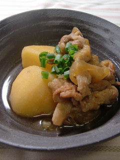 豚肉とじゃが芋の煮物♪生姜風味-レシピのメイン写真