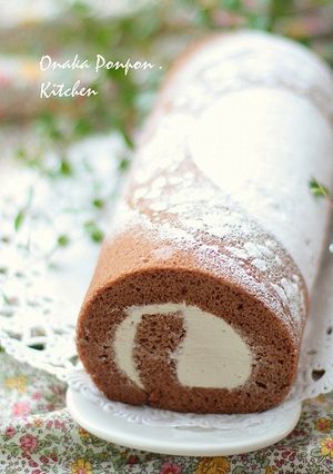 ホワイトチョコ♡ラムコーヒーロールケーキ-レシピのメイン写真
