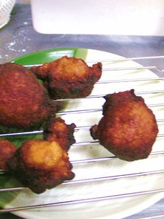 揚げ物後、余った材料でドーナツ!-レシピのメイン写真