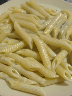 ゴルゴンゾーラチーズのペンネ-レシピのメイン写真