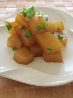 焼き肉のたれ de コロコロ大根-レシピのメイン写真