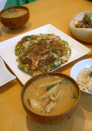 じゃがいもで味噌汁♪今晩の汁物に♡-レシピのメイン写真
