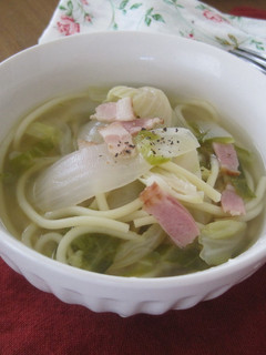 食べる新玉ねぎのパスタスープ-レシピのメイン写真