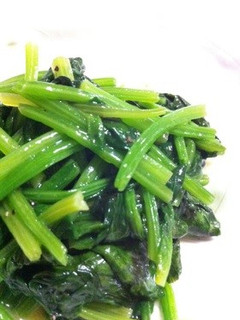 超簡単..3分..丼で ほうれん草ソテー-レシピのメイン写真