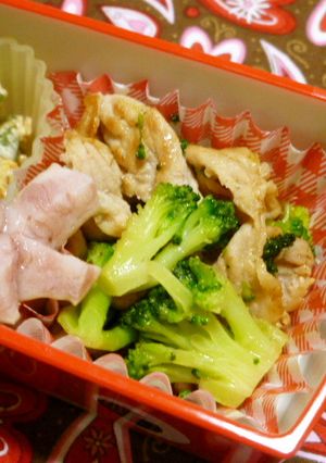 簡単お弁当✿ブロッコリーと豚肉塩炒め-レシピのメイン写真