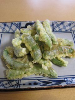 子供完食!!旬のスナックエンドウの天ぷら-レシピのメイン写真