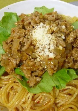 食べるラー油で中華風ミートソース-レシピのメイン写真