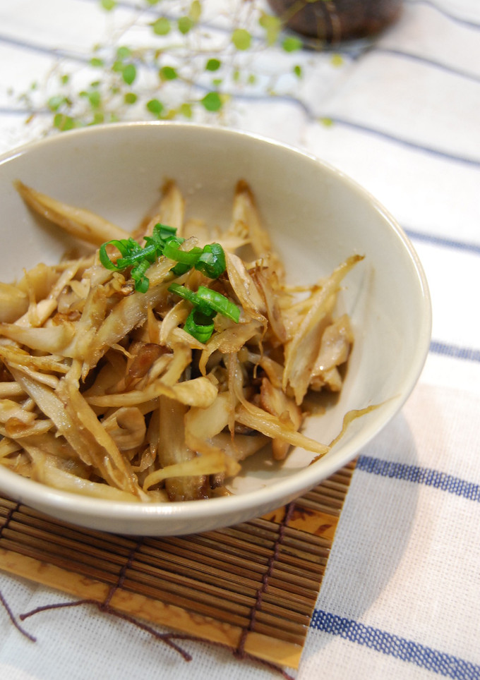ごぼうと舞茸のにんにく炒め-レシピのメイン写真