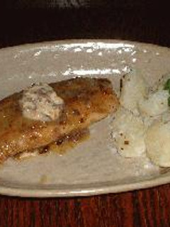 ♪鮭のムニエルアンチョビーバター添え♪-レシピのメイン写真