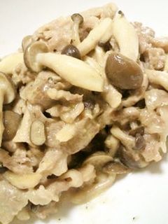 豚肉としめじのマヨチー炒め-レシピのメイン写真