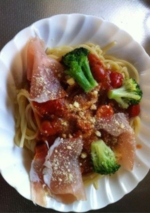 クイックトマトパスタ食べ過ぎ注意報発令中-レシピのメイン写真