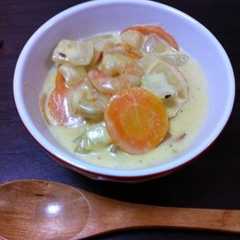 รูปของ シーフードカレー煮込み