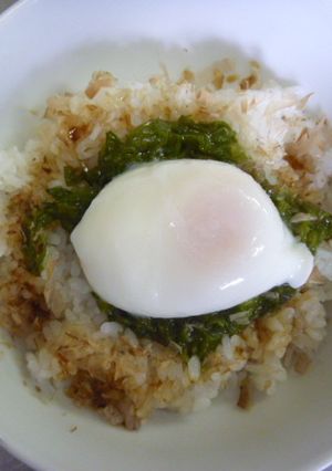 朝食どんぶり♪№3めかぶ温玉丼-レシピのメイン写真
