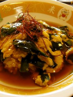 簡単トロ~リ♪ニラ玉あんかけ丼-レシピのメイン写真