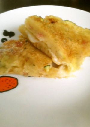 チーズとズッキーニとベーコンお好み焼き餅-レシピのメイン写真