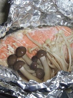 簡単☆鮭のバター醤油ホイル焼き♪♪-レシピのメイン写真