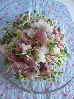 大根おろしで♪薬味の利いたお刺身サラダ-レシピのメイン写真