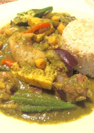 コンソメが決めて！野菜グリーンカレー★-レシピのメイン写真