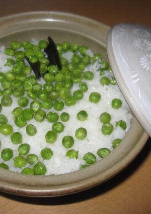 サプライズ！で子供が完食☆土鍋豆ごはん-レシピのメイン写真