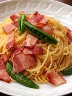 スナップエンドウとベーコンのパスタ-レシピのメイン写真
