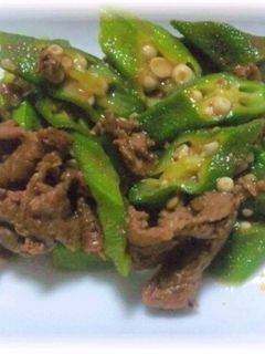 はちみつがコツ☆おくらと牛肉の炒め物!-レシピのメイン写真
