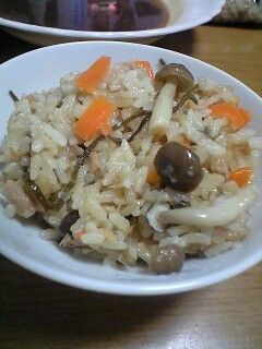 きのことツナの炊き込みご飯-レシピのメイン写真