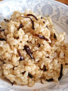 くるみと昆布の玄米ご飯-レシピのメイン写真