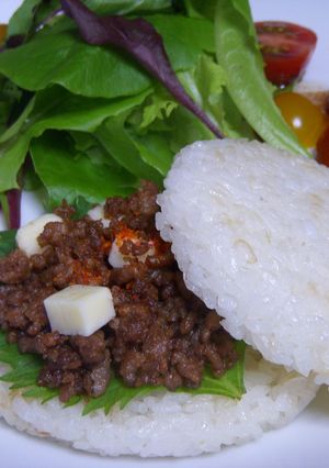 そぼろとチーズのライスバーガー-レシピのメイン写真