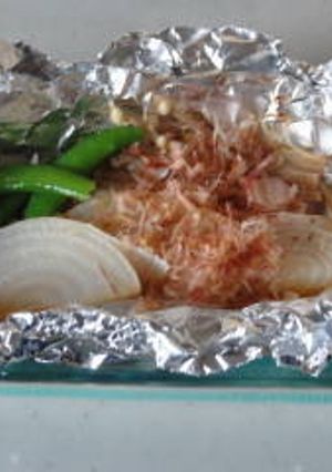 新玉ねぎとスナップえんどうのホイル焼き-レシピのメイン写真