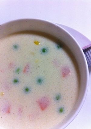 超簡単..2分.カップで豆乳コーンスープ-レシピのメイン写真