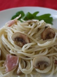 マッシュルームと生ハムのクリームパスタ-レシピのメイン写真