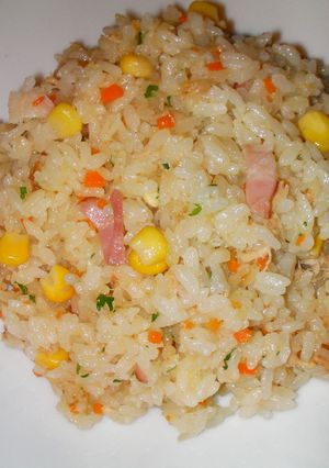 炊飯器で☆ツナとベーコンのピラフ-レシピのメイン写真