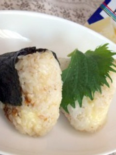 朝食に!チーズおかかおむすび!-レシピのメイン写真